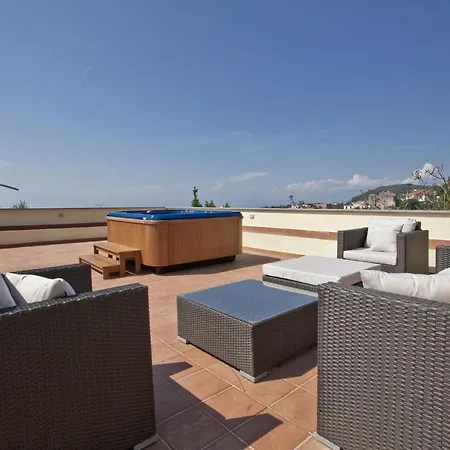 Stella Massa Lubrense