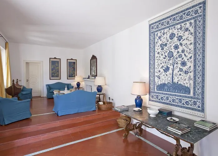 ヴィラ Stella マッサ・ルブレンセ